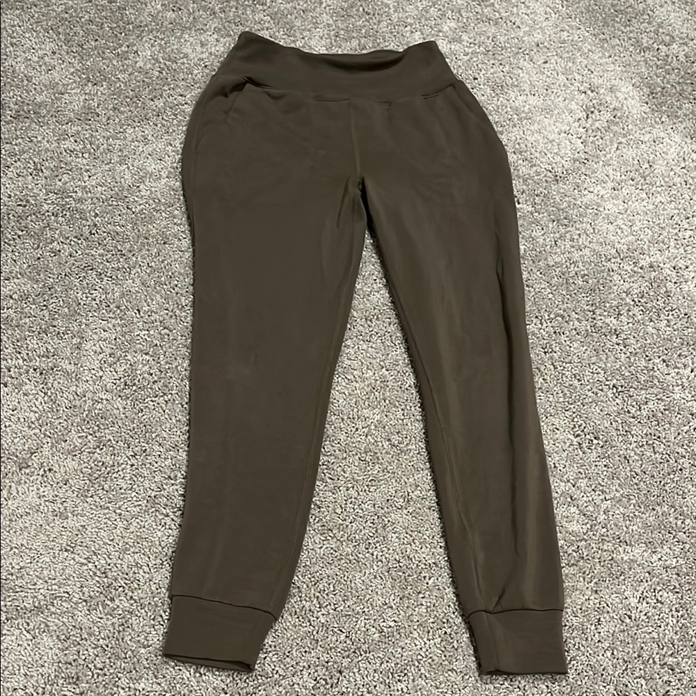 Sage Women's Track Pants - Olive